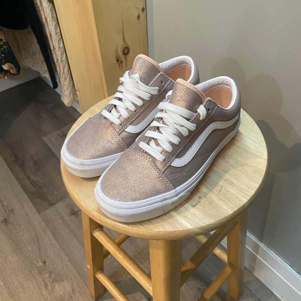 Rose gold Old Skool Vans